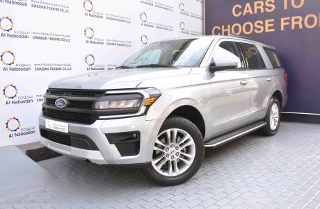 Ford Expedition 3.5L XLT 2023 combines premium style with rugged performance. Warranty included