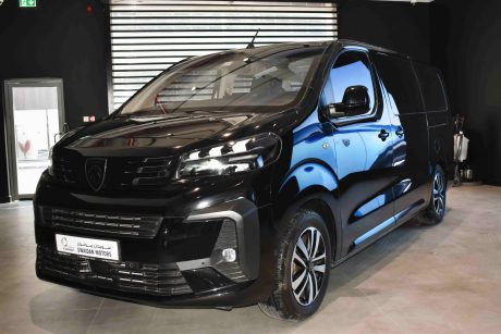 PEUGEOT TRAVELLER VIP